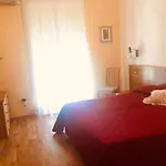 Milano Готель