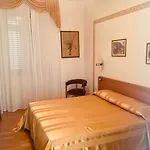 Milano Готель