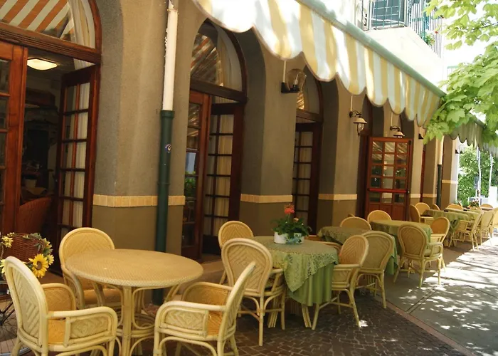 Готель Milano 3*