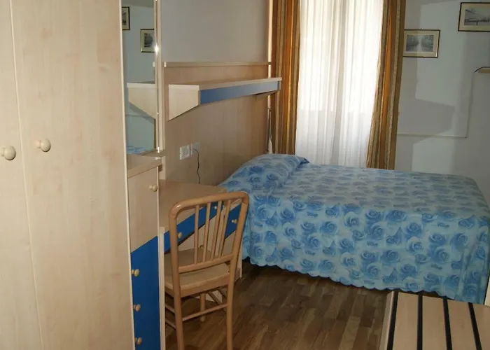 Готель Milano 3*